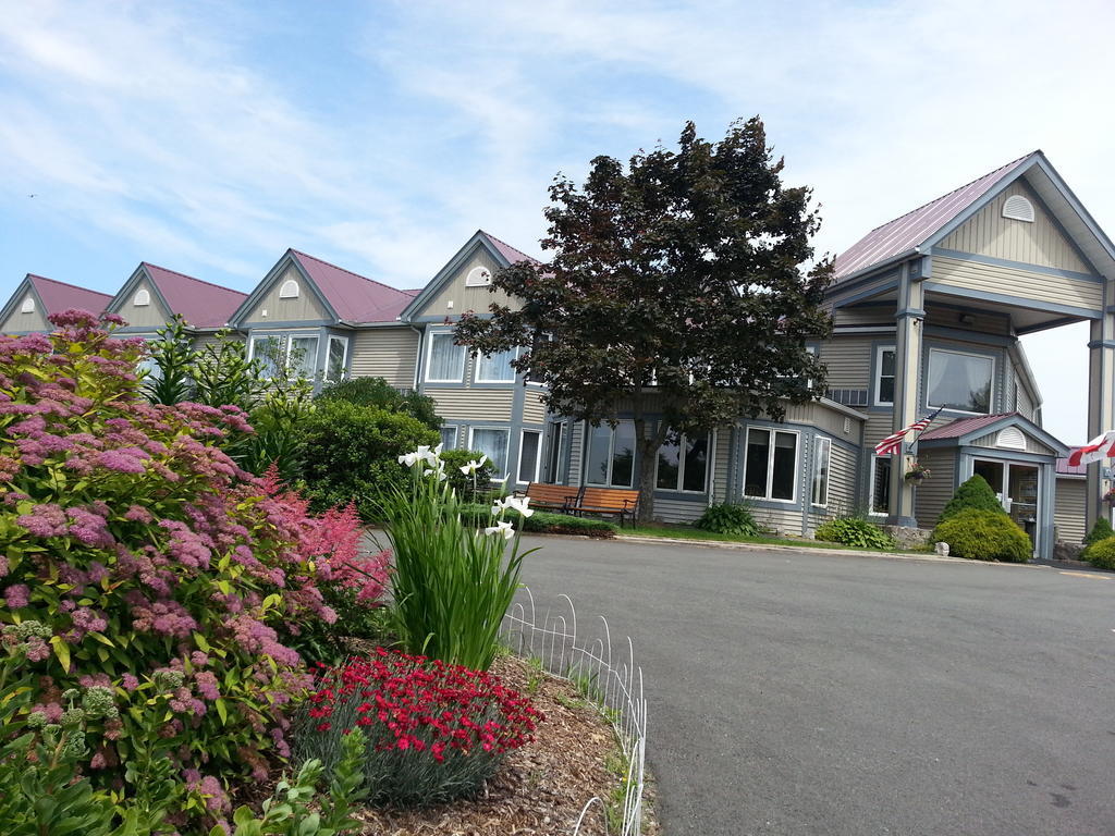 Granite Town Hotel Saint George Buitenkant foto